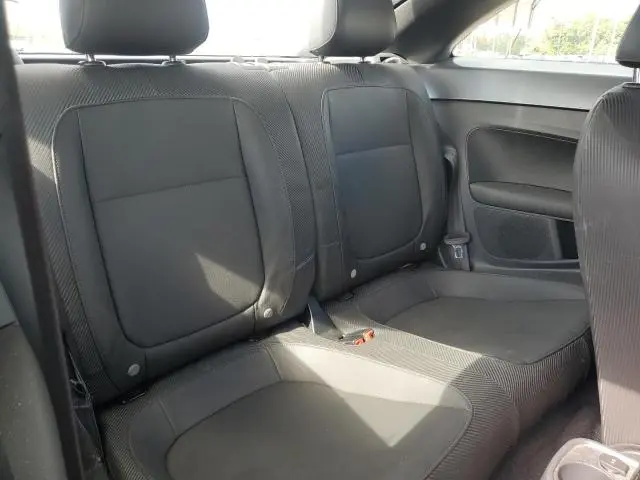 2013 VOLKSWAGEN BEETLE   