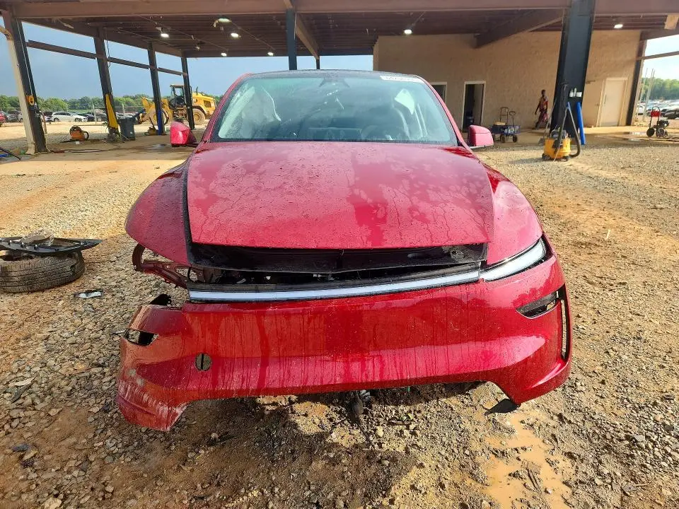 2026 TESLA MODEL Y   
