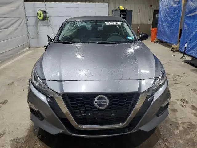 2019 NISSAN ALTIMA SR  