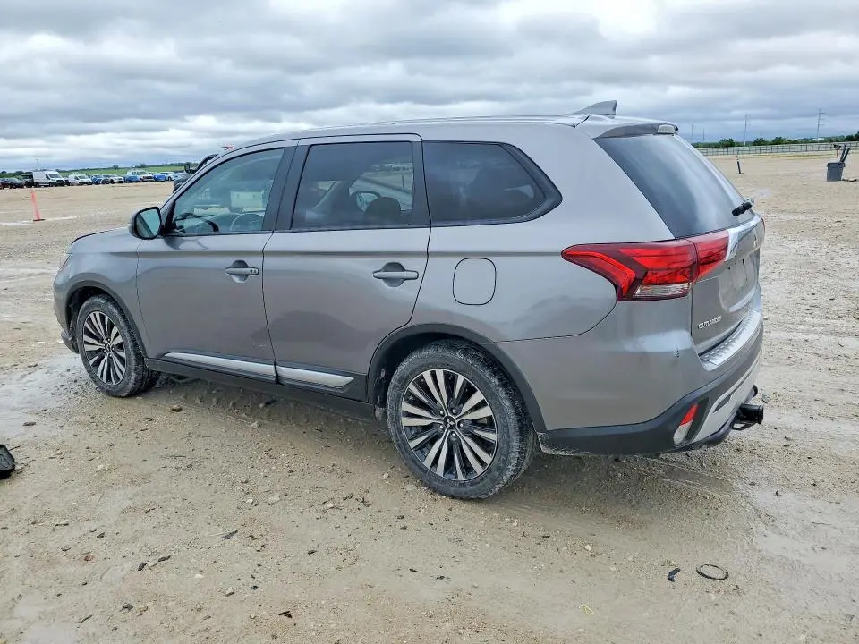 2020 MITSUBISHI OUTLANDER SE  