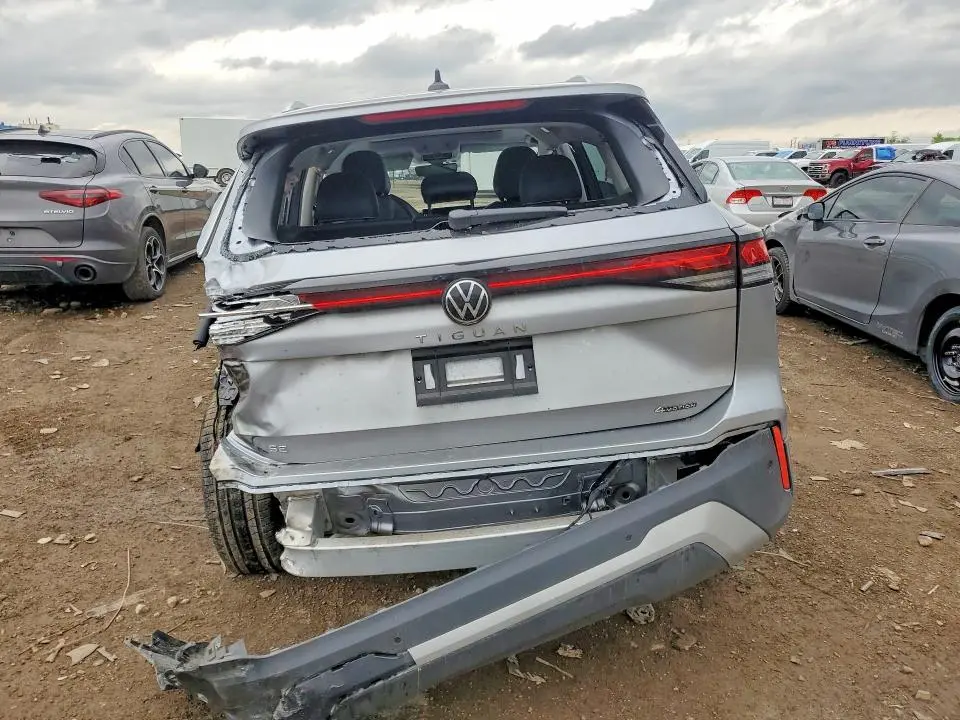 2025 VOLKSWAGEN TIGUAN SE  