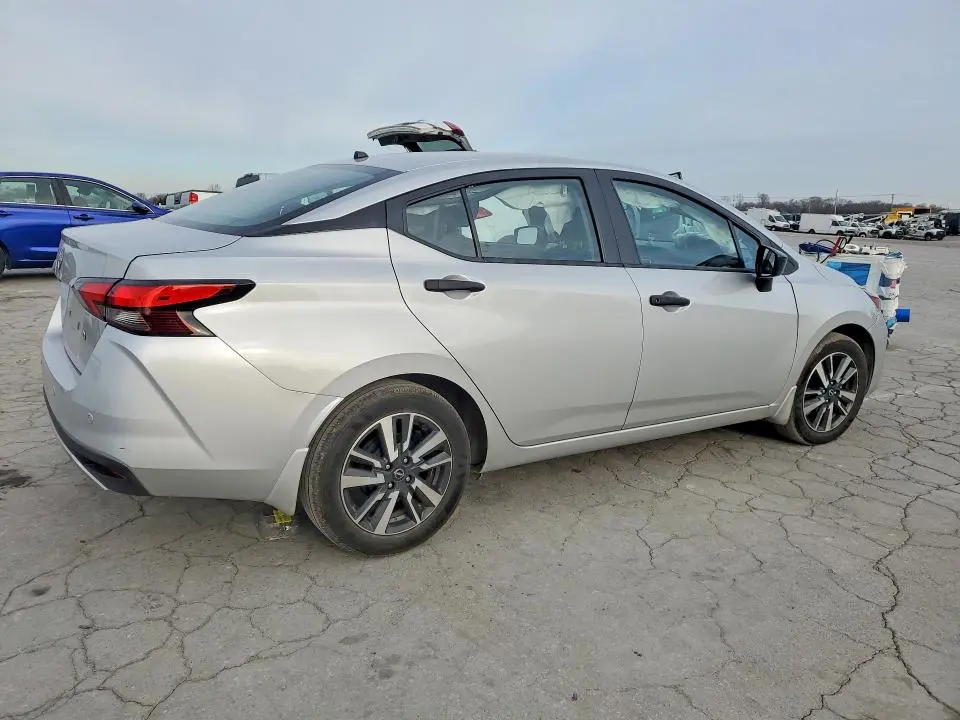 2024 NISSAN VERSA S  