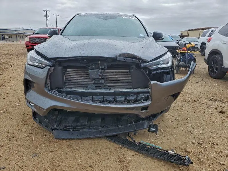 2022 INFINITI QX50 LUXE  