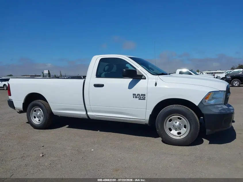2019 RAM 1500 CLASSIC TRADESMAN  4X4 8' BOX