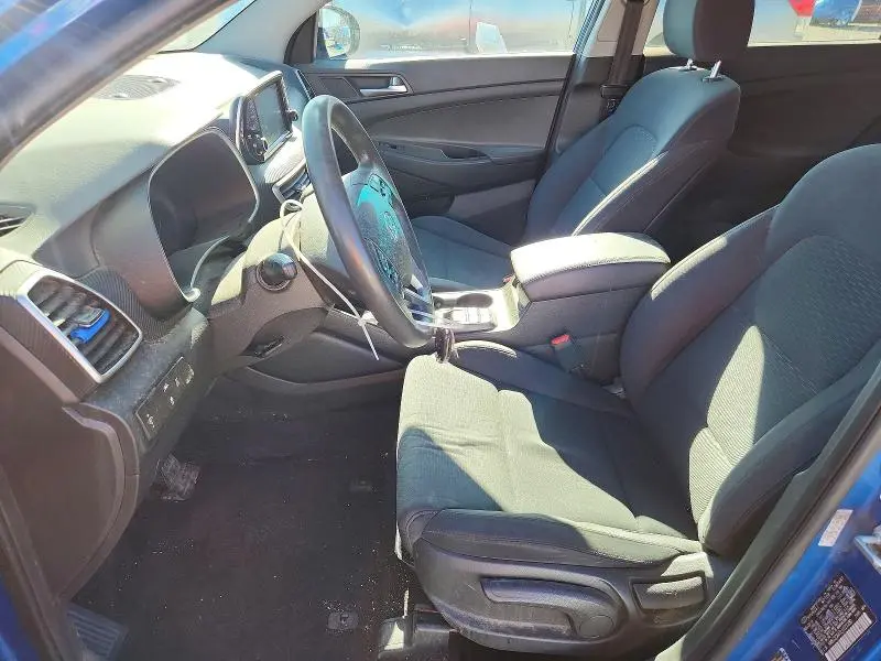 2020 HYUNDAI TUCSON SE  