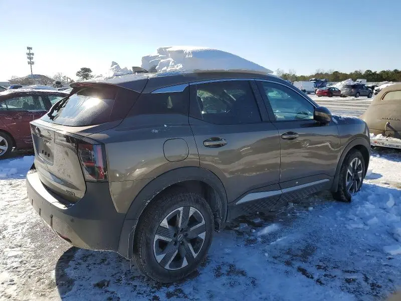 2025 NISSAN KICKS SV  