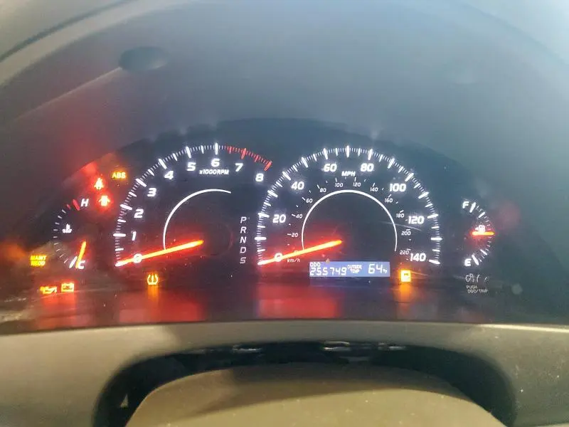 2011 TOYOTA CAMRY BASE  