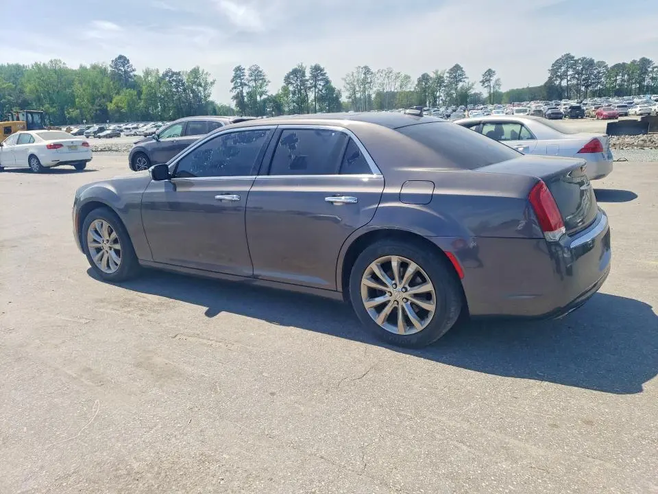 2016 CHRYSLER 300C   