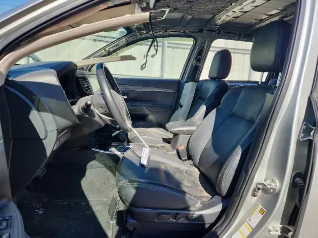 2020 MITSUBISHI OUTLANDER SE  