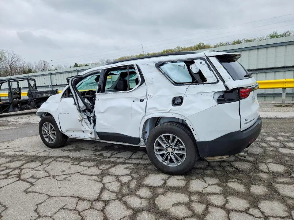 2023 CHEVROLET TRAVERSE LT  