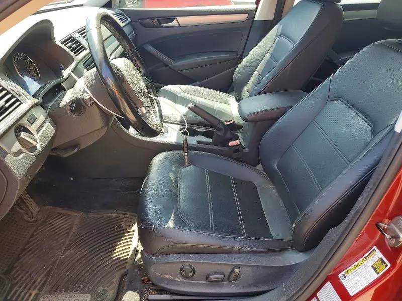 2015 VOLKSWAGEN PASSAT S  