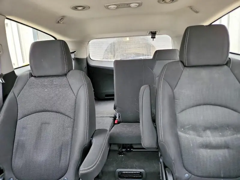 2015 CHEVROLET TRAVERSE LT  