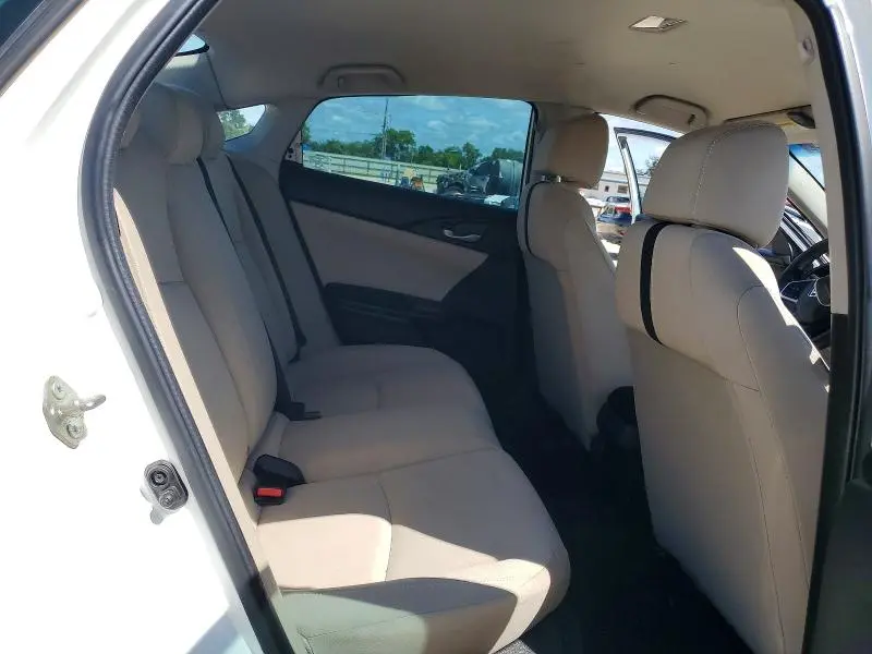2016 HONDA CIVIC LX  