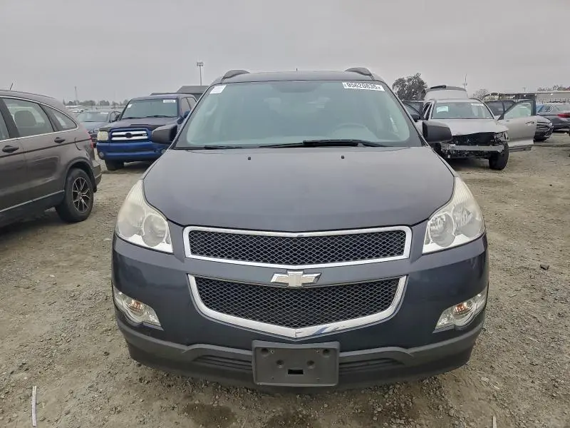2012 CHEVROLET TRAVERSE LS  