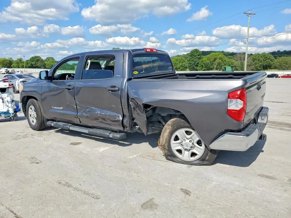 2015 TOYOTA TUNDRA CREWMAX SR5  