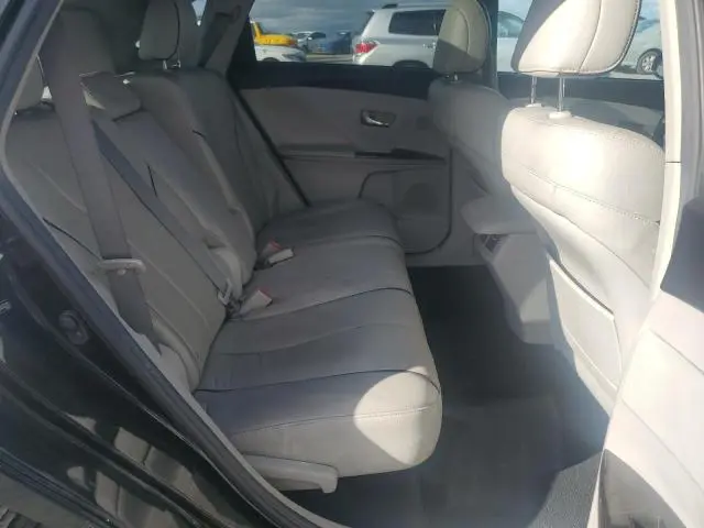 2013 TOYOTA VENZA LE