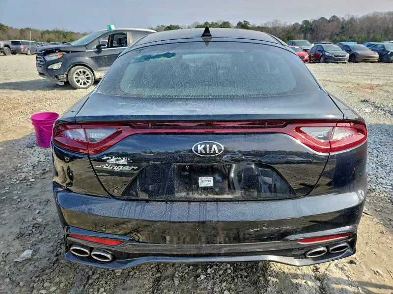 2019 KIA STINGER PREMIUM  