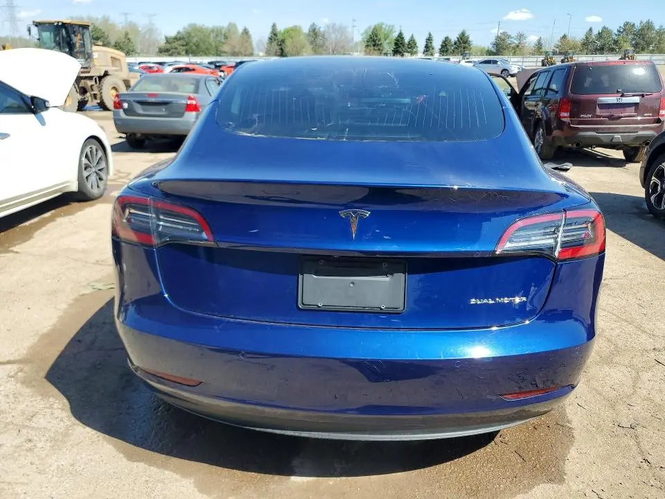 2020 TESLA MODEL 3   