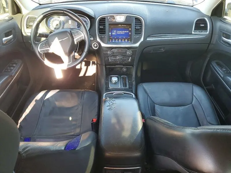2015 CHRYSLER 300 LIMITED  