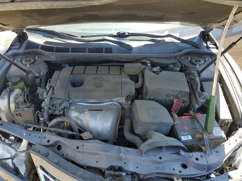 2011 TOYOTA CAMRY LE  