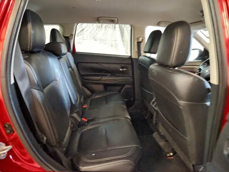 2020 MITSUBISHI OUTLANDER SE  