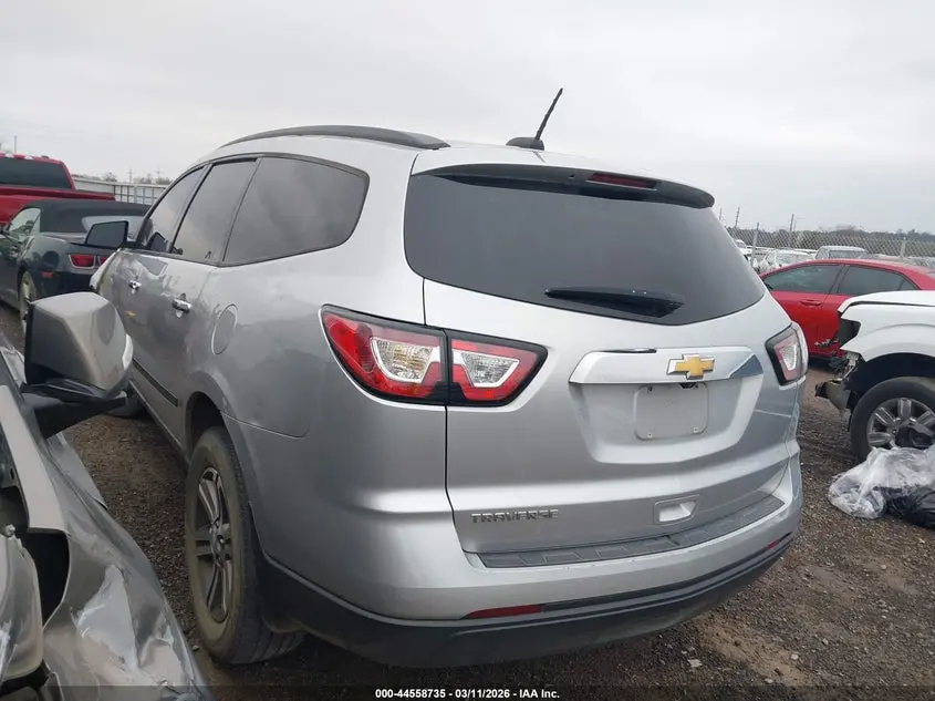 2017 CHEVROLET TRAVERSE LS