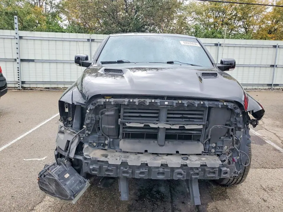 2014 RAM 1500 SPORT  