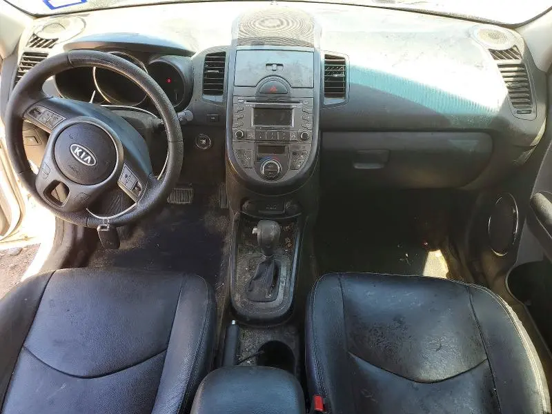 2011 KIA SOUL +  