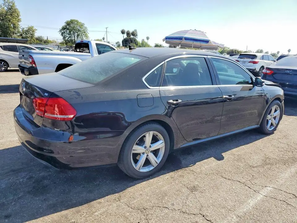 2014 VOLKSWAGEN PASSAT SE  