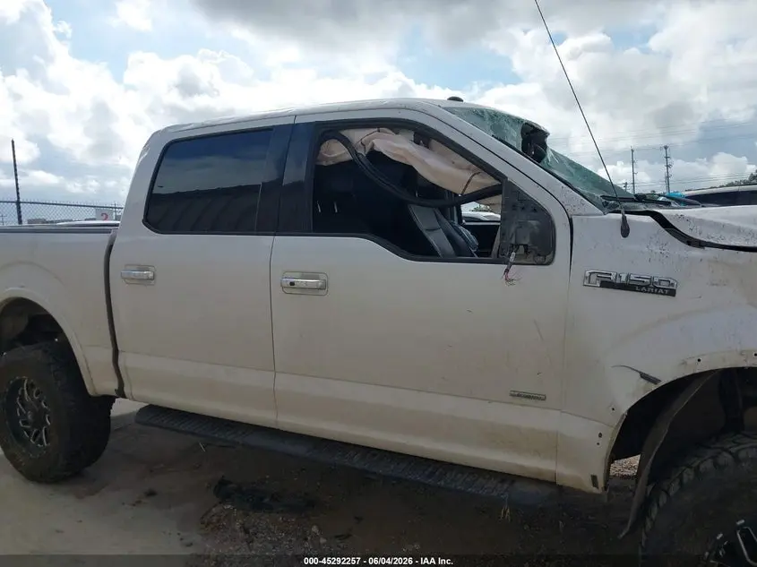 2016 FORD F-150 LARIAT