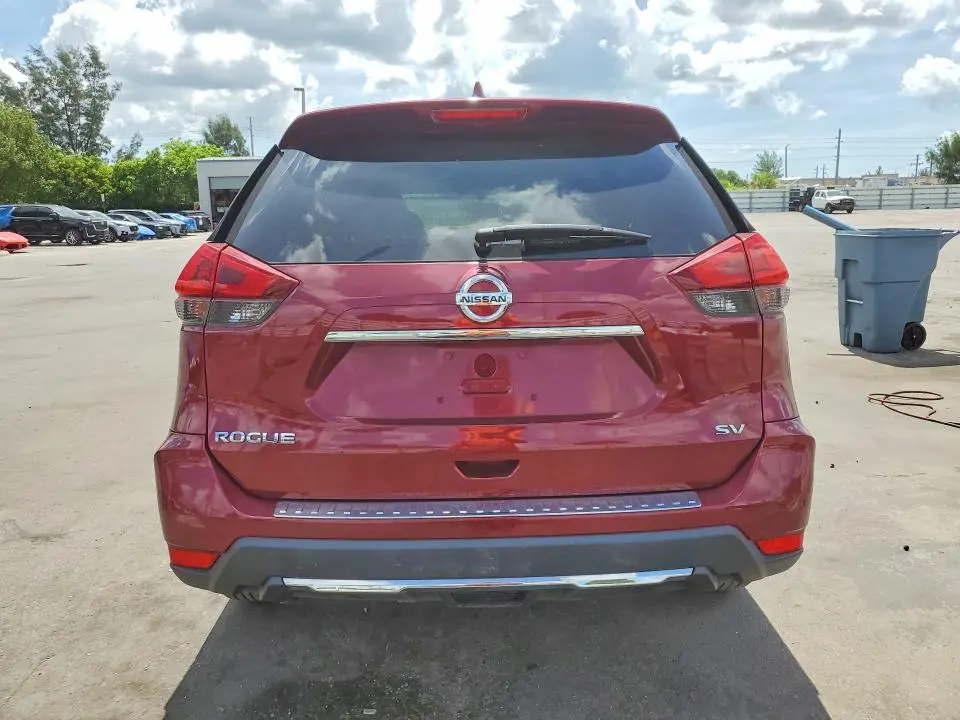 2018 NISSAN ROGUE SV  