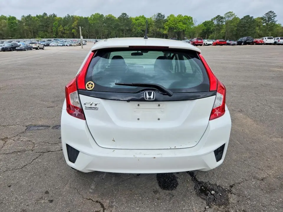 2017 HONDA FIT LX  