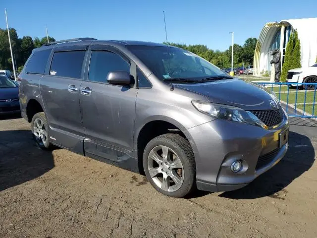 2014 TOYOTA SIENNA SPORT  