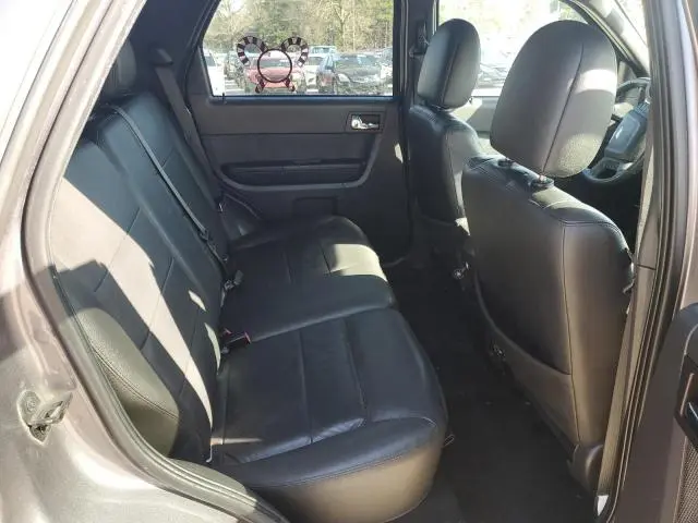 2011 FORD ESCAPE LIMITED  