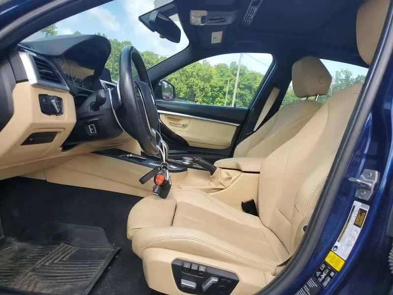 2018 BMW 330 XI  