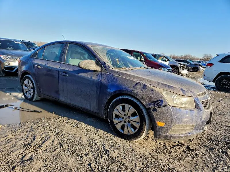 2013 CHEVROLET CRUZE LS  