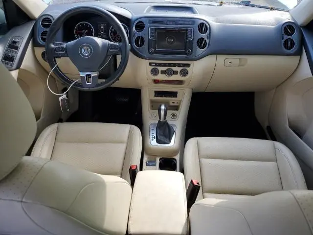 2017 VOLKSWAGEN TIGUAN WOLFSBURG  