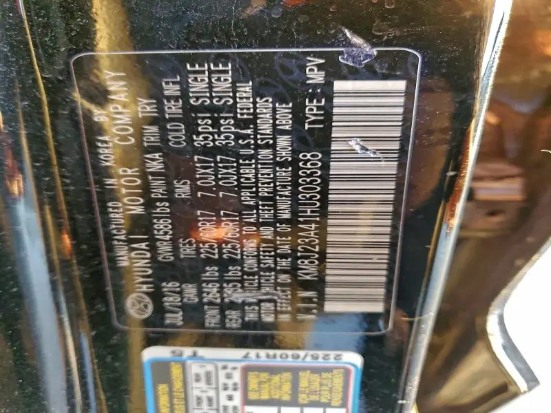 2017 HYUNDAI TUCSON SE  