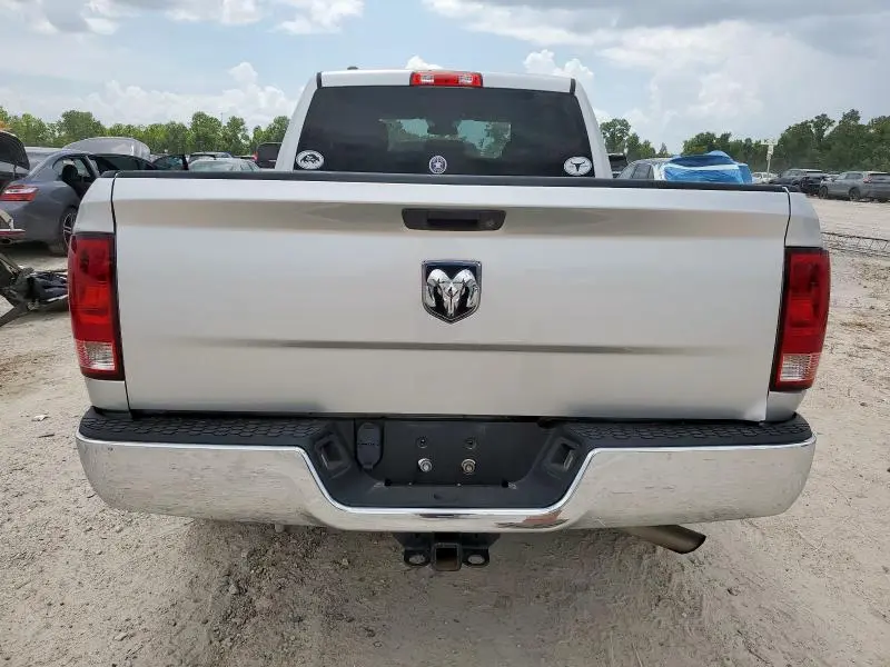 2013 RAM 1500 ST  