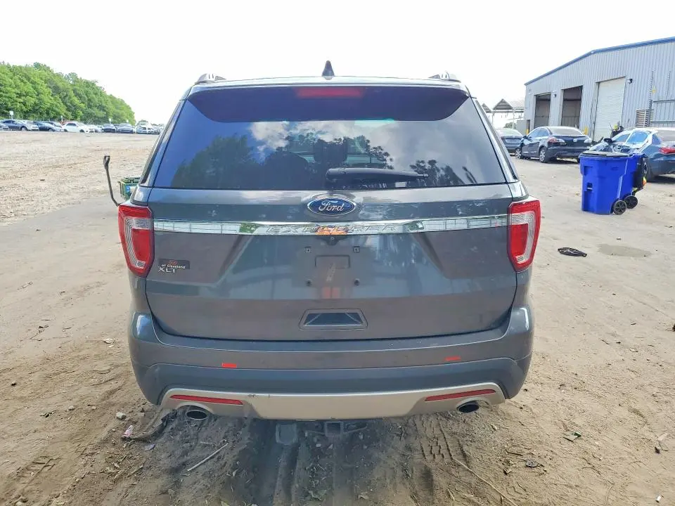 2016 FORD EXPLORER XLT  