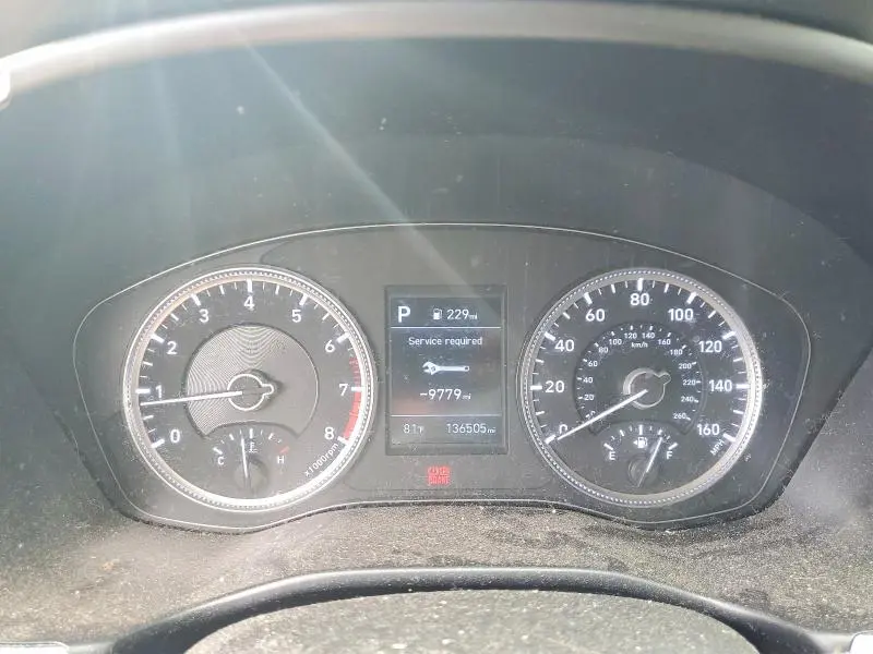 2020 HYUNDAI SANTA FE SE  