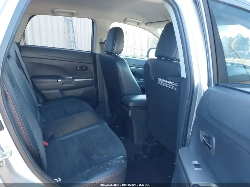 2018 MITSUBISHI OUTLANDER SPORT 2.4 SE