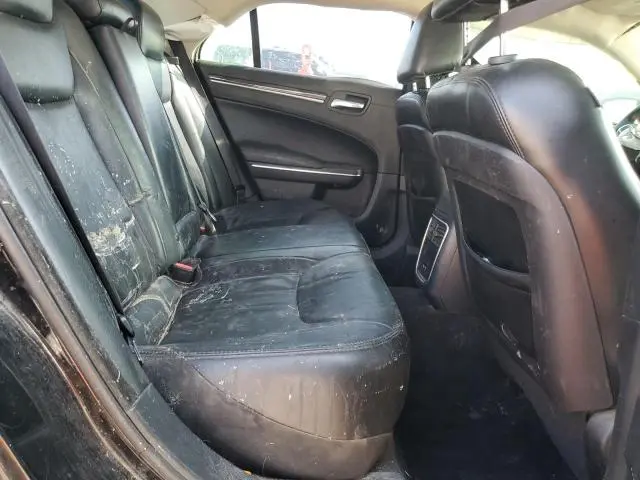 2017 CHRYSLER 300 LIMITED  