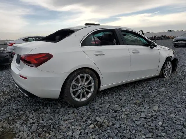 2019 MERCEDES-BENZ A 220  