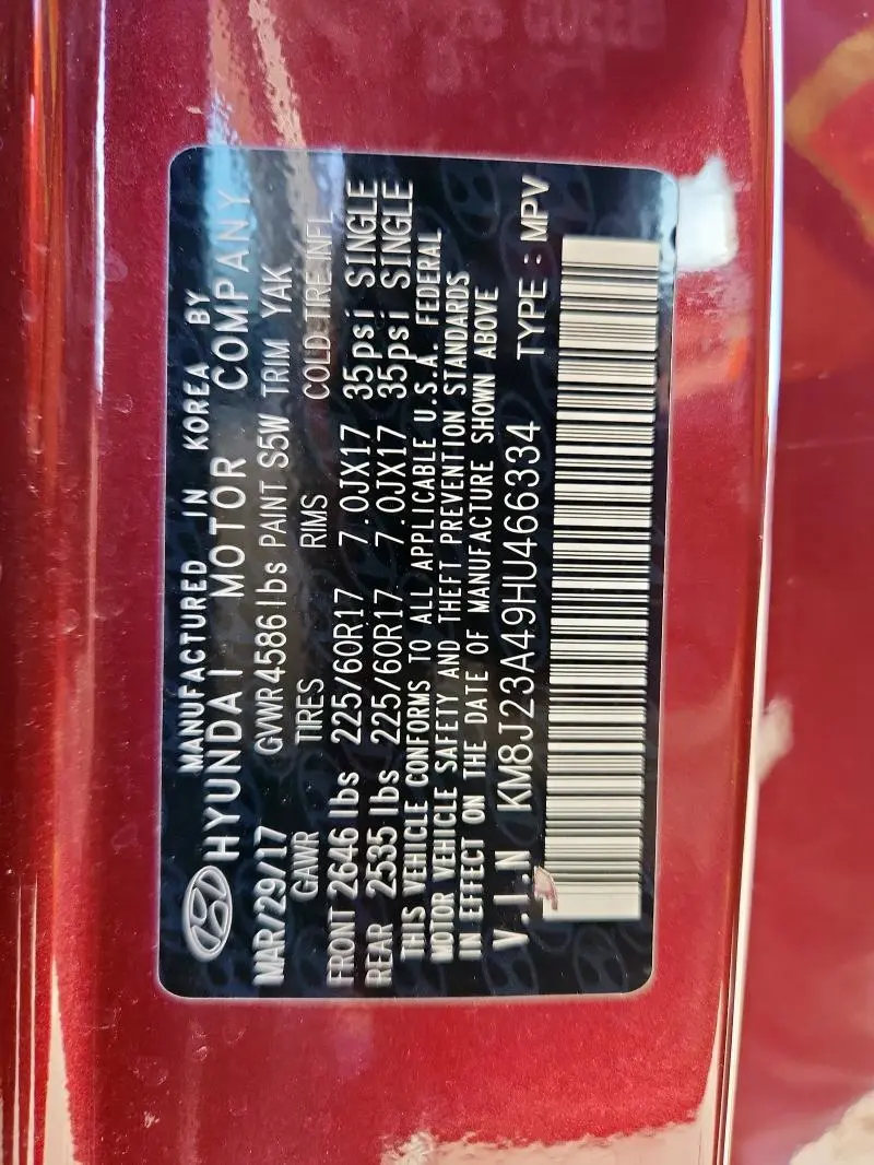 2017 HYUNDAI TUCSON SE  