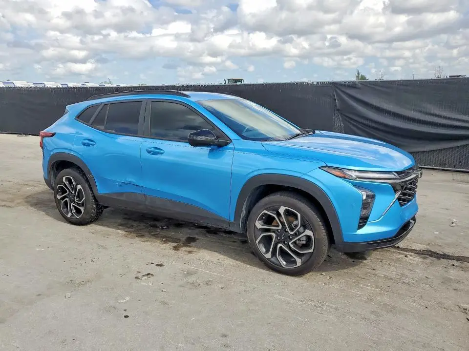 2025 CHEVROLET TRAX 2RS  