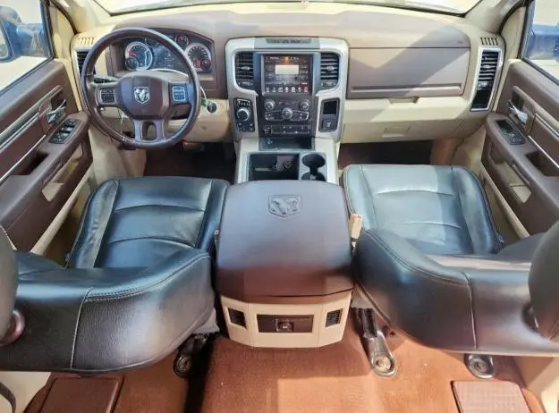 2014 RAM 1500 SLT  