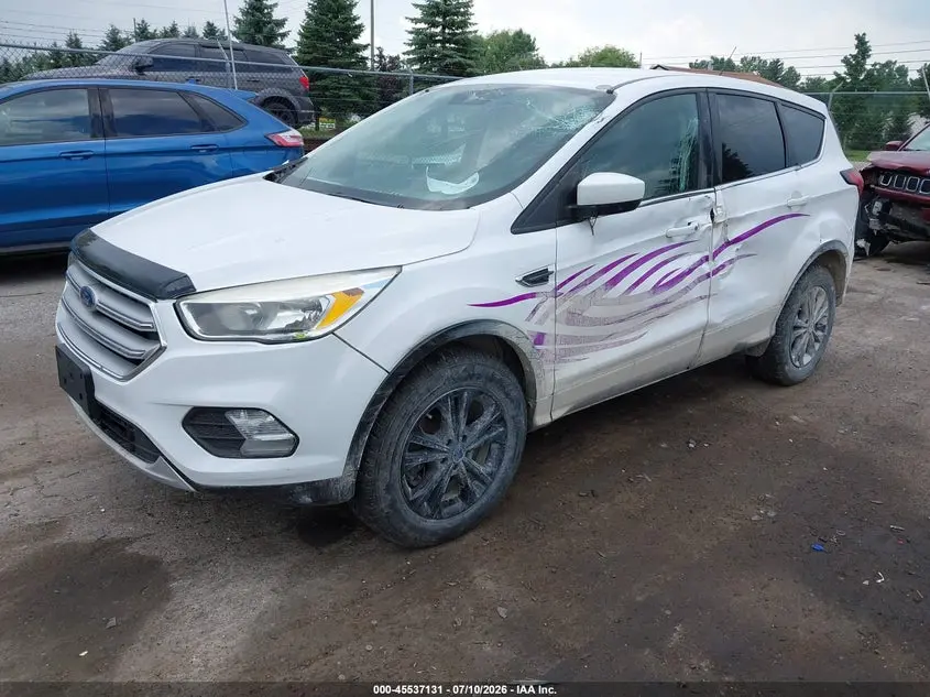 2019 FORD ESCAPE SE
