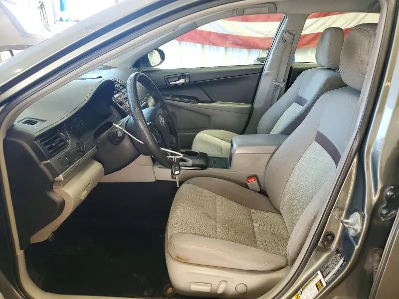 2014 TOYOTA CAMRY LE  