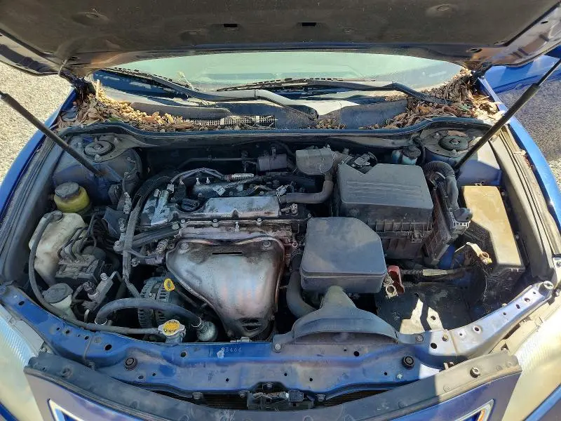 2011 TOYOTA CAMRY LE  